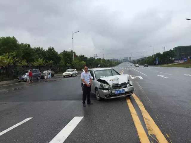 邵阳天娇国际汽车城,邵阳北京现代,邵阳钣喷