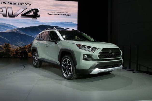 丰田全新RAV4或将提供七座版 加长30mm的轴距有用了